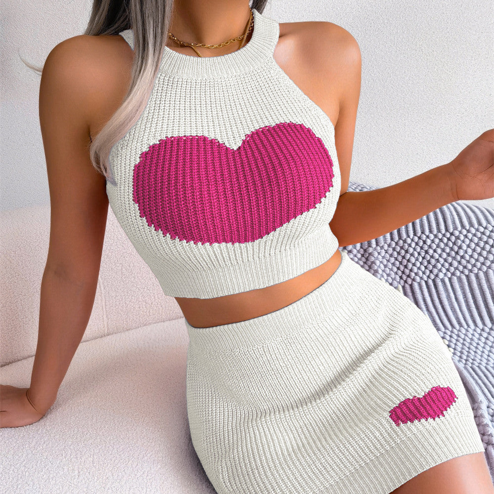 Cutie and Sweetie - Casual Love Contrast Color Midriff-baring Top Hip Skirt Suit