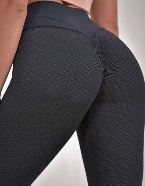 Load image into Gallery viewer, Essential Comfort: Seamless High Waist Leggings for Women - Plain Fitness Yoga Pants, Breathable and Stylish Gym Wear Black
