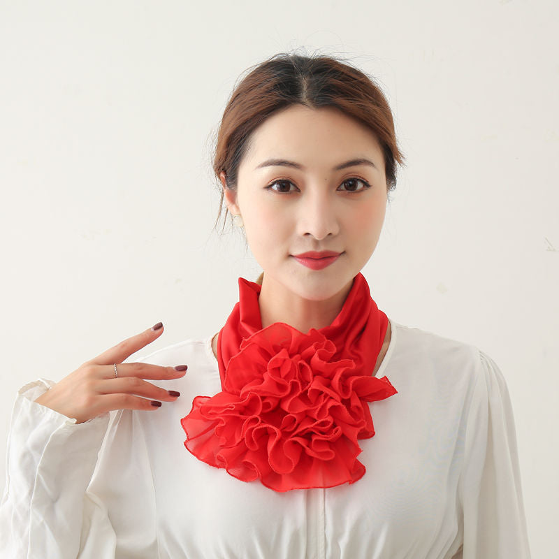 Women's bib scarf