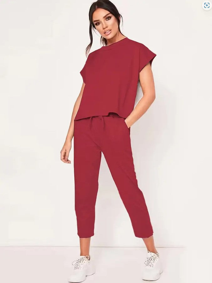 Effortless Casual Set: Short Sleeve Round Neck Top and Drawstring Cropped Pants - Simple, Basic, and Comfortable for Everyday Wear Brick Red