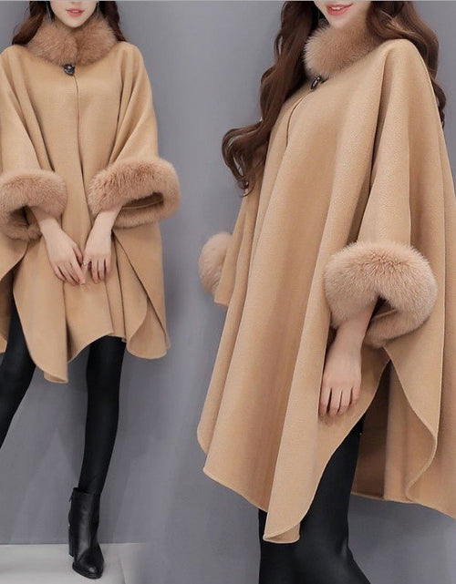 Load image into Gallery viewer, Temperament Commute Style Batwing Sleeve Fox Fur Collar Mid-length Woolen Coat
