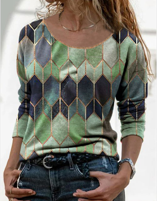 Load image into Gallery viewer, Timeless Elegance: Long Sleeve Retro Geometric Print Casual Top T-shirt Green
