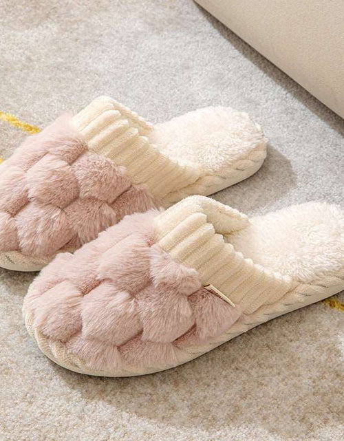 Load image into Gallery viewer, Indoor Warm Platform Couple Plush Slippers Pink
