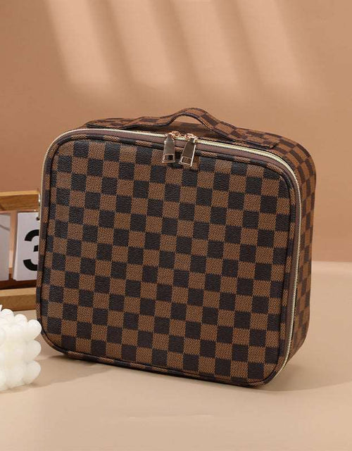 Load image into Gallery viewer, PU Chessbox Plaid Style Cosmetic Case Portable Travel Cosmetics Storage Box Manicure Box Cosmetic Case Large Capacity Beauty Toolbox Brown
