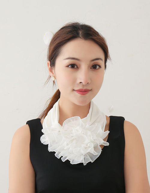 Load image into Gallery viewer, Women&#39;s bib scarf White
