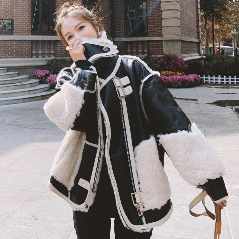 Women's Fashion Trendy Stylish Lapel Fur One Lamb Fur Coat