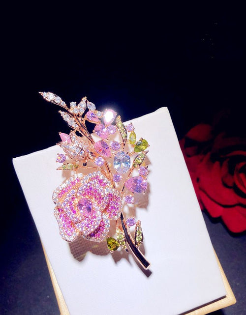 Load image into Gallery viewer, Zirconium Full Diamond Rose Bouquet Brooch Gold
