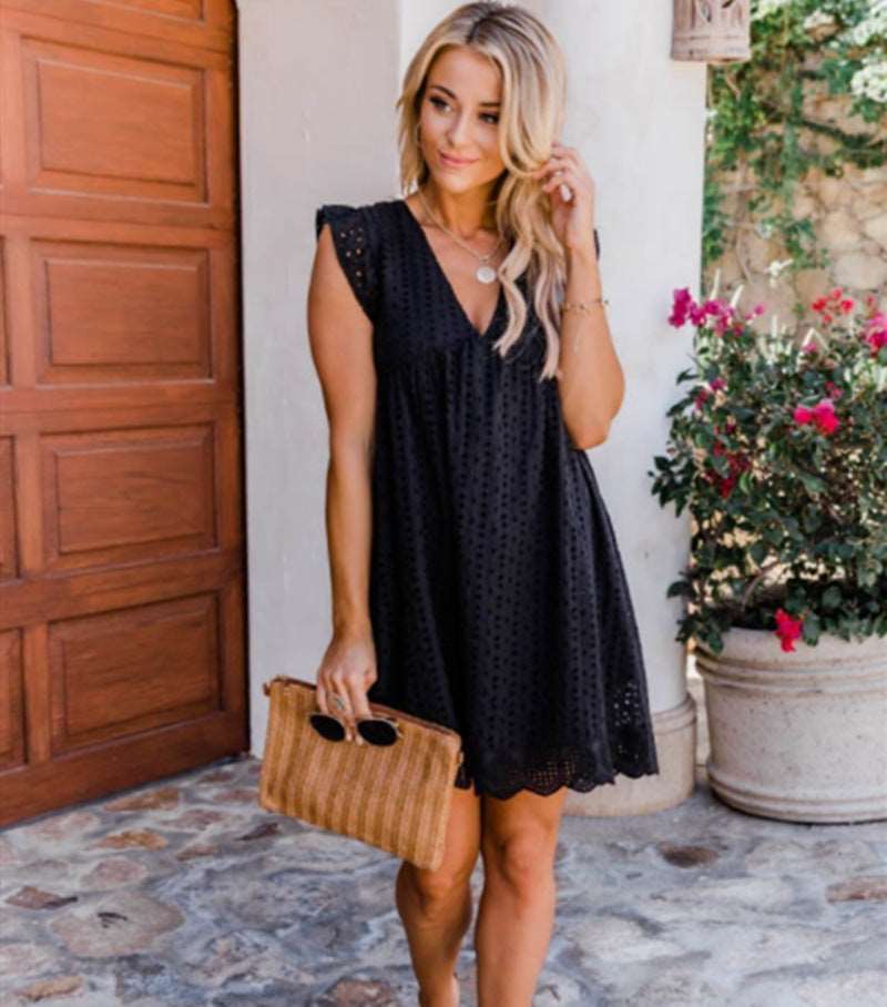 Elevate Your Summer Style: Sleeveless Lace Beach Dress with Jacquard Cutout, V-Neck, and Convenient Pockets Black